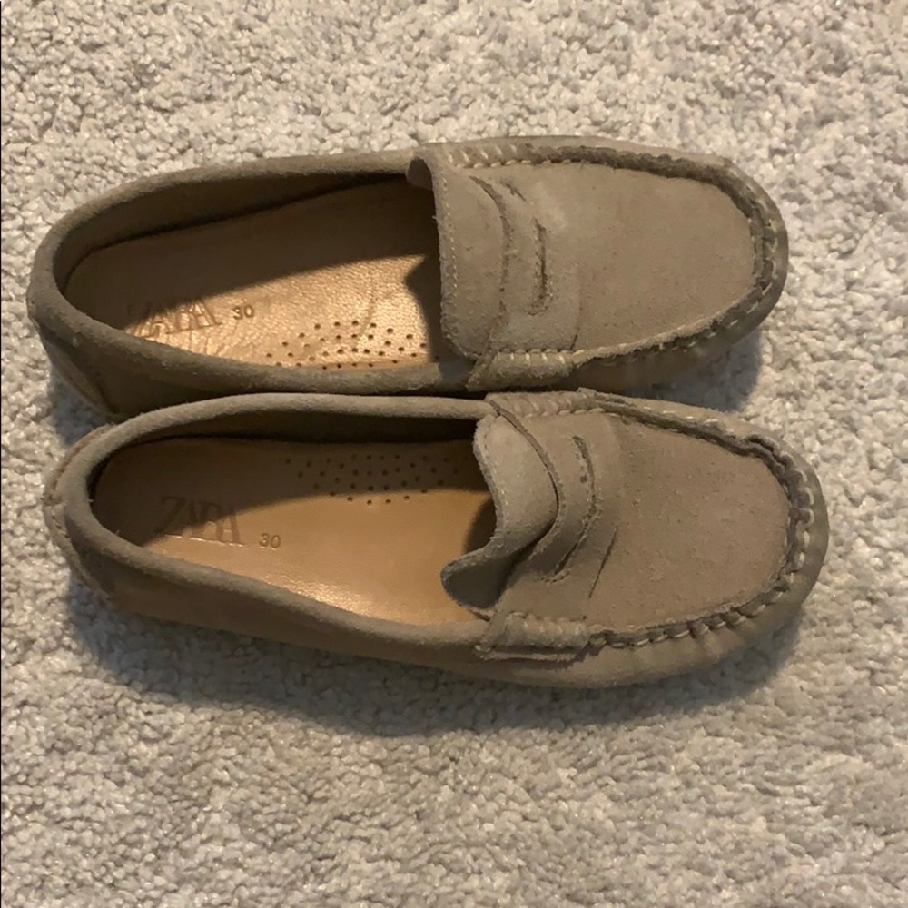 Zara - boys loafer size 12